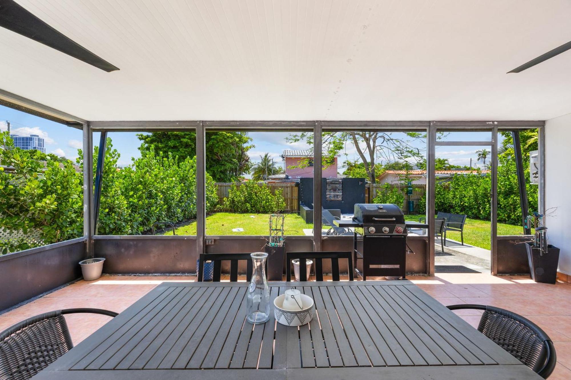 Comfortable House For Your Enjoyment In Apartamento
